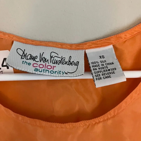Diane Von Furstenberg Womens Orange Blouse XS Sleeveless Silk Tank Summer Casual - Picture 2 of 9